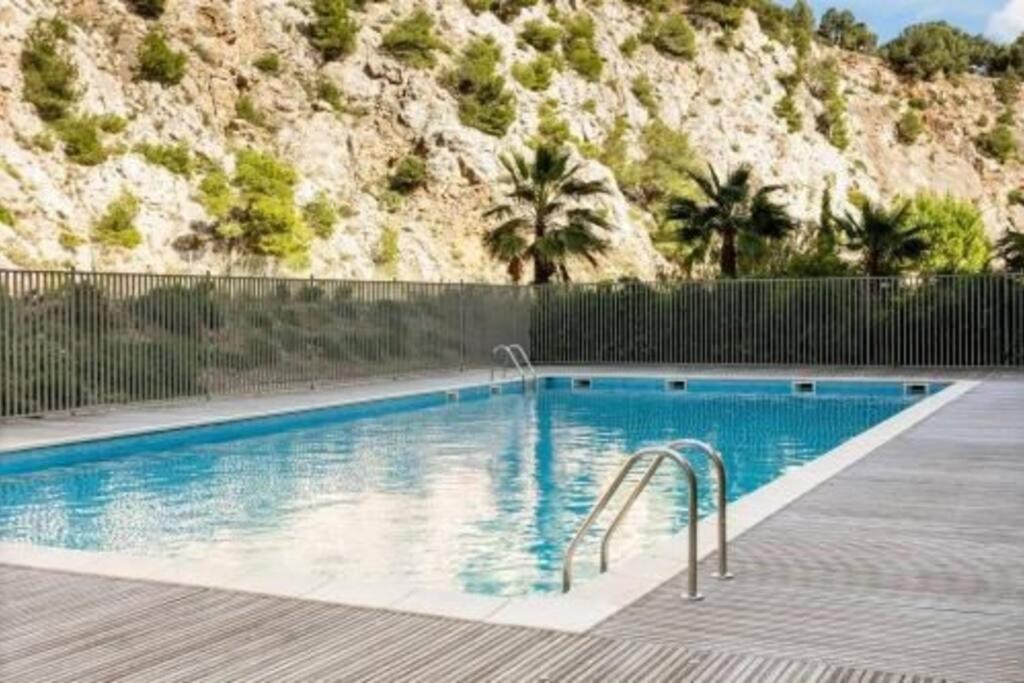 セットLuxueux T3 Piscine Et Vue Somptueuseアパートメント エクステリア 写真